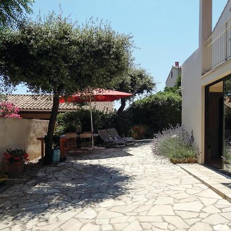Stunning Apartment In Pignan With Kitchen Dış mekan fotoğraf