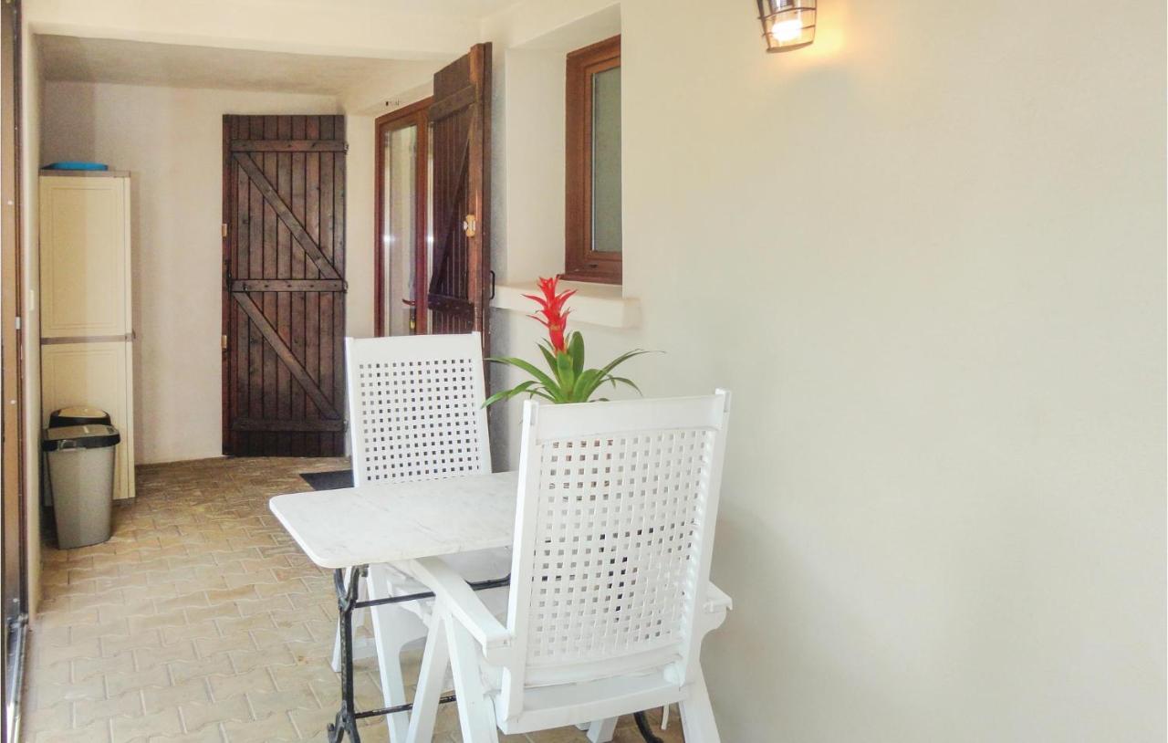 Stunning Apartment In Pignan With Kitchen Dış mekan fotoğraf